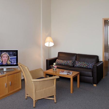 Apartmenthaus Am Leuchtturm Rostock Esterno foto