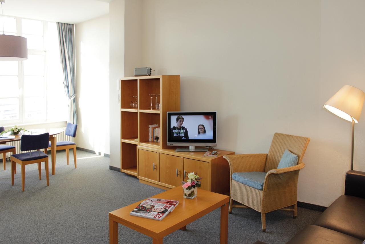 Apartmenthaus Am Leuchtturm Rostock Esterno foto